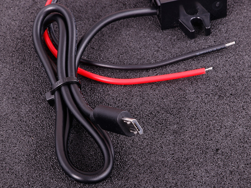 MicroUSB-Ladegerät zur Kabelinstallation (5V / 3A)