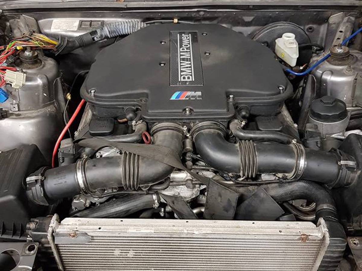 Motormontage Volvo 7/900 - BMW M60 / M62