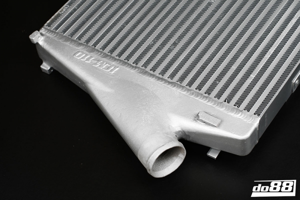 SAAB 9-3 2,8t V6 2006 – Ladeluftkühler