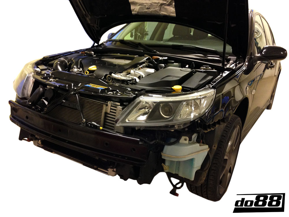 SAAB 9-3 2,8t V6 2006 – Ladeluftkühler