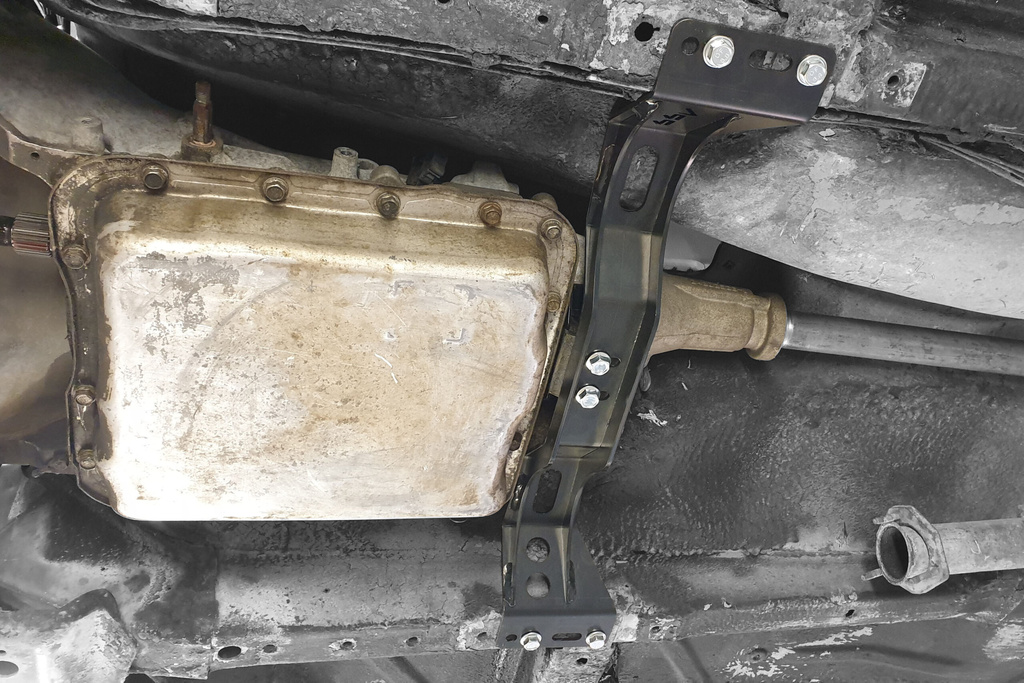 Getriebehalterung GM T5/T56/4L60 - Volvo 240