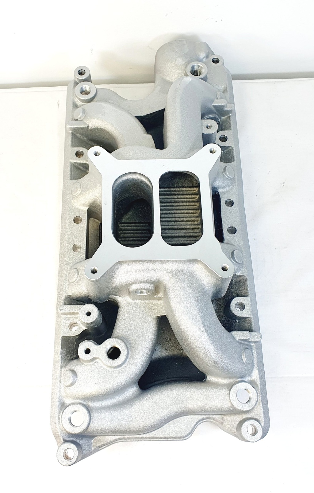 Ansaugkrümmer Ford Small Block Air Gap