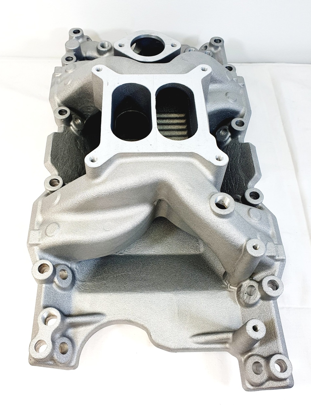 Ansaugkrümmer Chrysler Small Block Air Gap