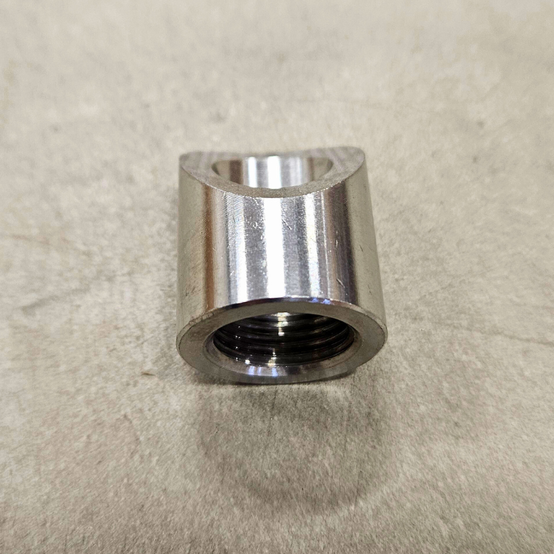 Gebogene Lambdamutter M18x1,5 Edelstahl (45°)