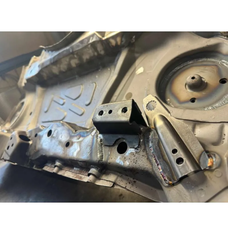Reparatursatz Halterung Tank & Bremsleitungen BMW E46