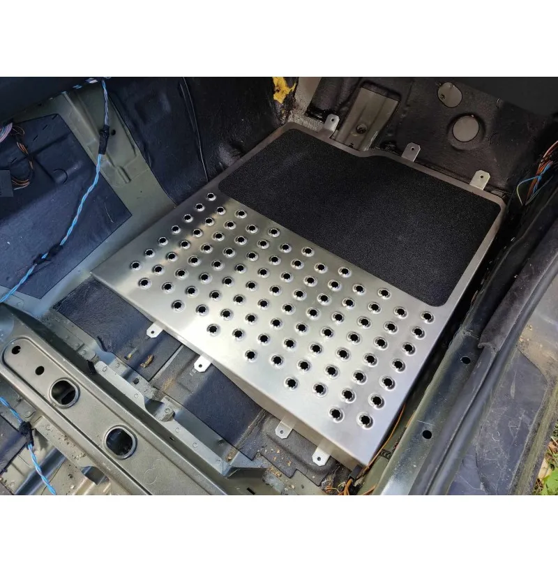 BMW E90 E92 E82 Bodenplatten Edelstahl