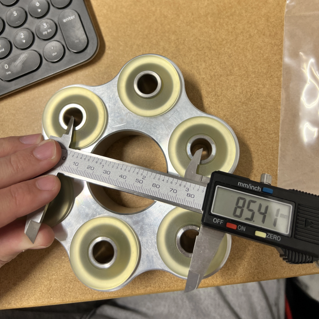 Antriebsschutzadapter Mitte zu großer Größe