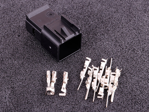 Stecker 8-poliger Stiftstecker Delphi GT150