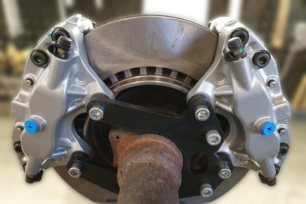 S60R/V70R-Rückseite - Volvo 2/7/940 Bremssatteladapter (Dual-Bremssättel)