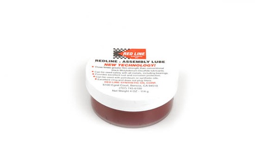 Redline-Montage-Lube.